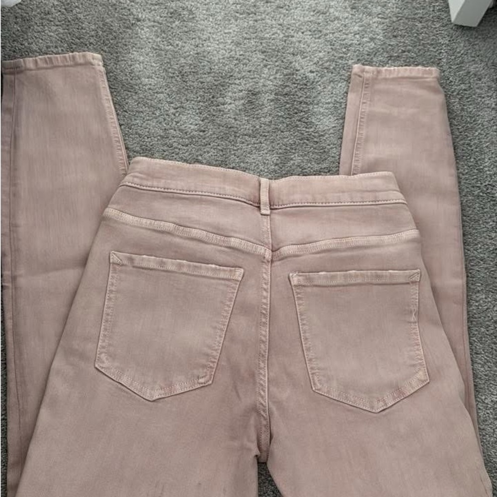 Express Women's High Rise Jeans in Pink and Gray - Picture 3 of 3